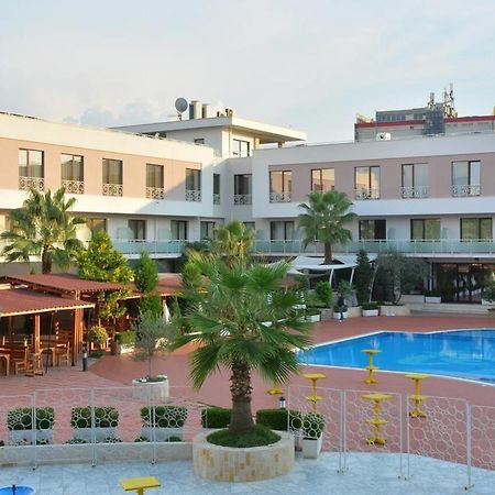 Te Stela Resort & Spa Tirana Zewnętrze zdjęcie