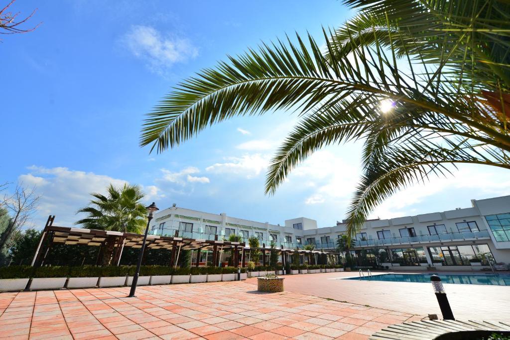 Te Stela Resort & Spa Tirana Zewnętrze zdjęcie